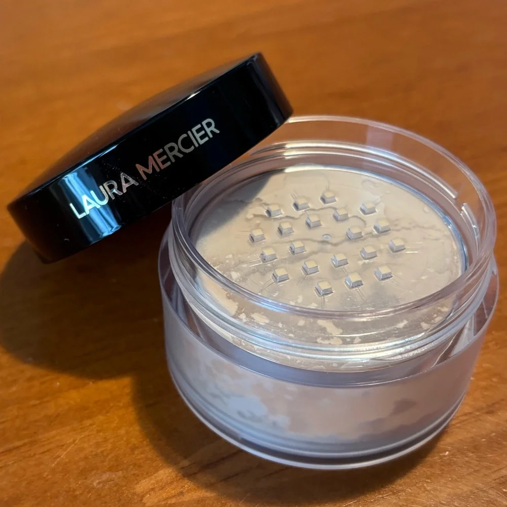 Laura Mercier Translucent Indulgent Icons Loose Setting Powder & Puff